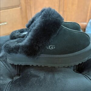UGG Black Plush Fur Platform Slippers Clogs Disquette